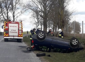 Wypadek drogowy na trasie Nożyno - Kleszczyniec